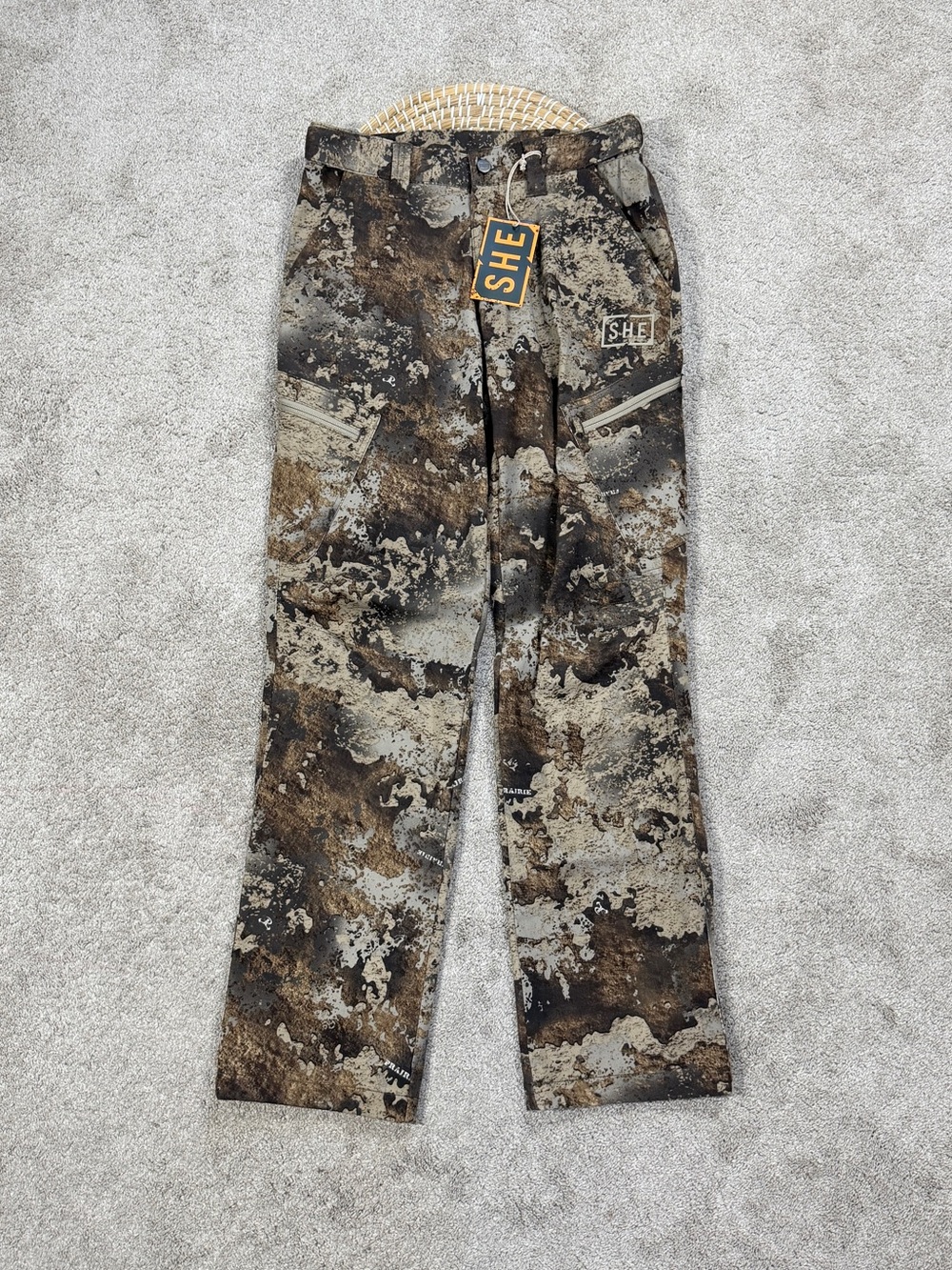 NWT SHE Outdoor Women’s Utility Pants Hunting in Prairie Camouflage S